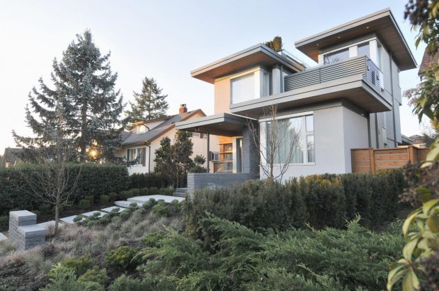 West 21st Avenue Residence by Frits de Vries Architect in Vancouver, Canada