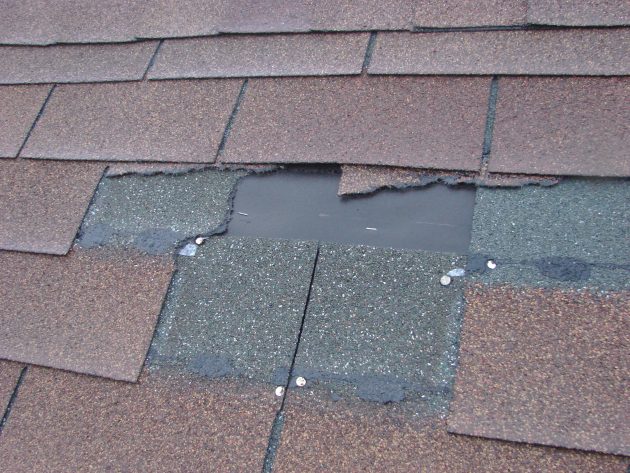 Keep Up With Maintaining And Inspecting Older Homes - roof, old homes, leaks, leak, inspecting, faucet, drainage, drain, basement