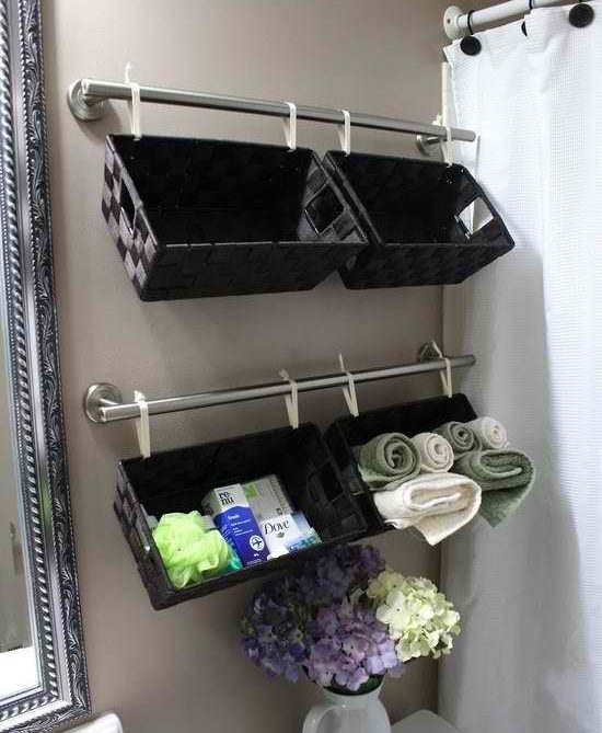 16 Fascinating DIY Shelves For Better Bathroom Organization