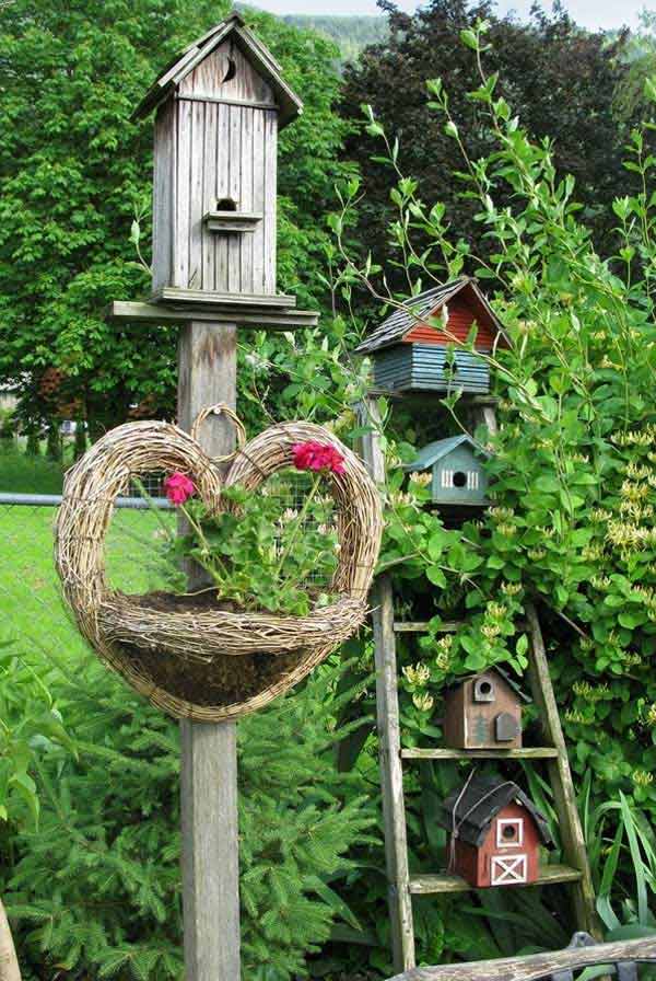 14 Marvelous Ideas For Using Old Ladder In Your Garden