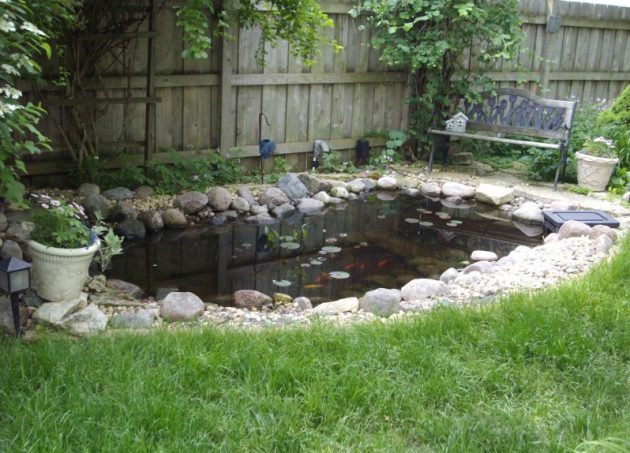15 Awe Inspiring Garden Ponds That You Can Make By Yourself