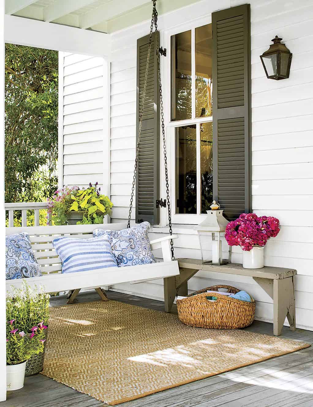 19 Marvelous Porch Swing Designs For Spring Enjoyment
