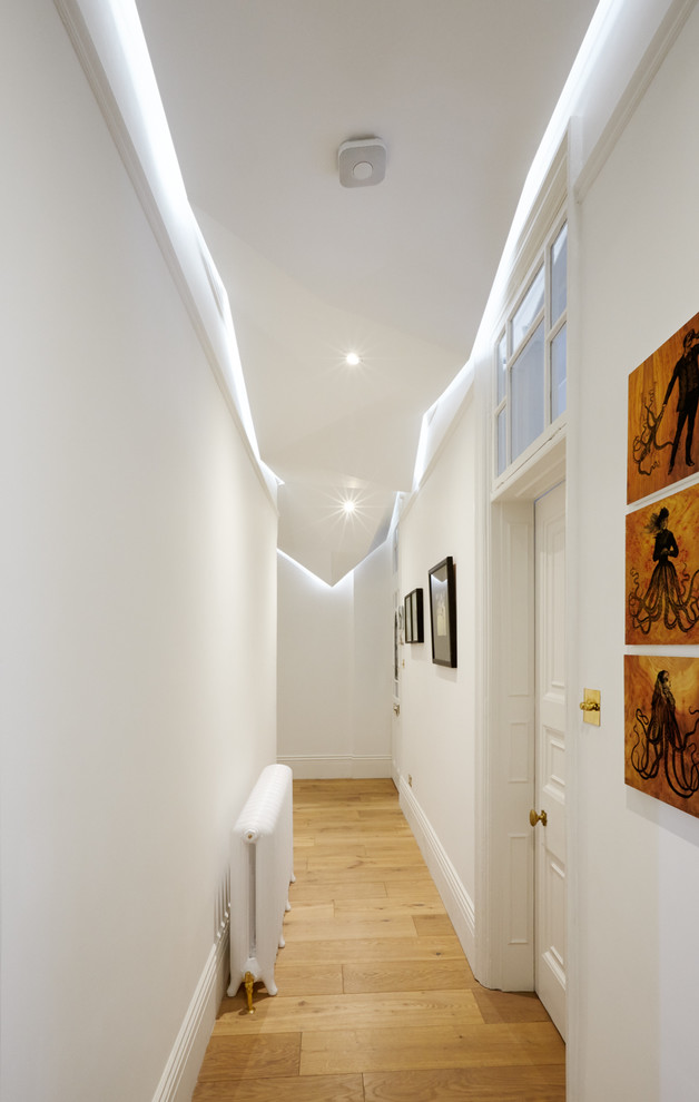 15 Stylish And Practical Transitional Hallway Designs