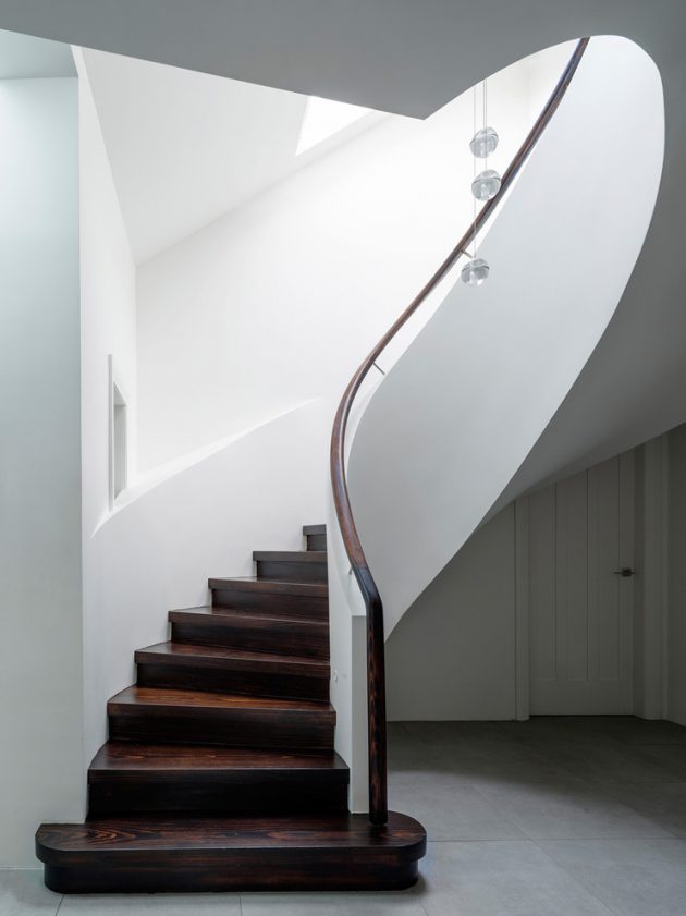 18 Graceful Transitional Staircase Designs Your Home Longs For