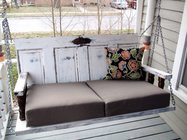 19 Marvelous Porch Swing Designs For Spring Enjoyment