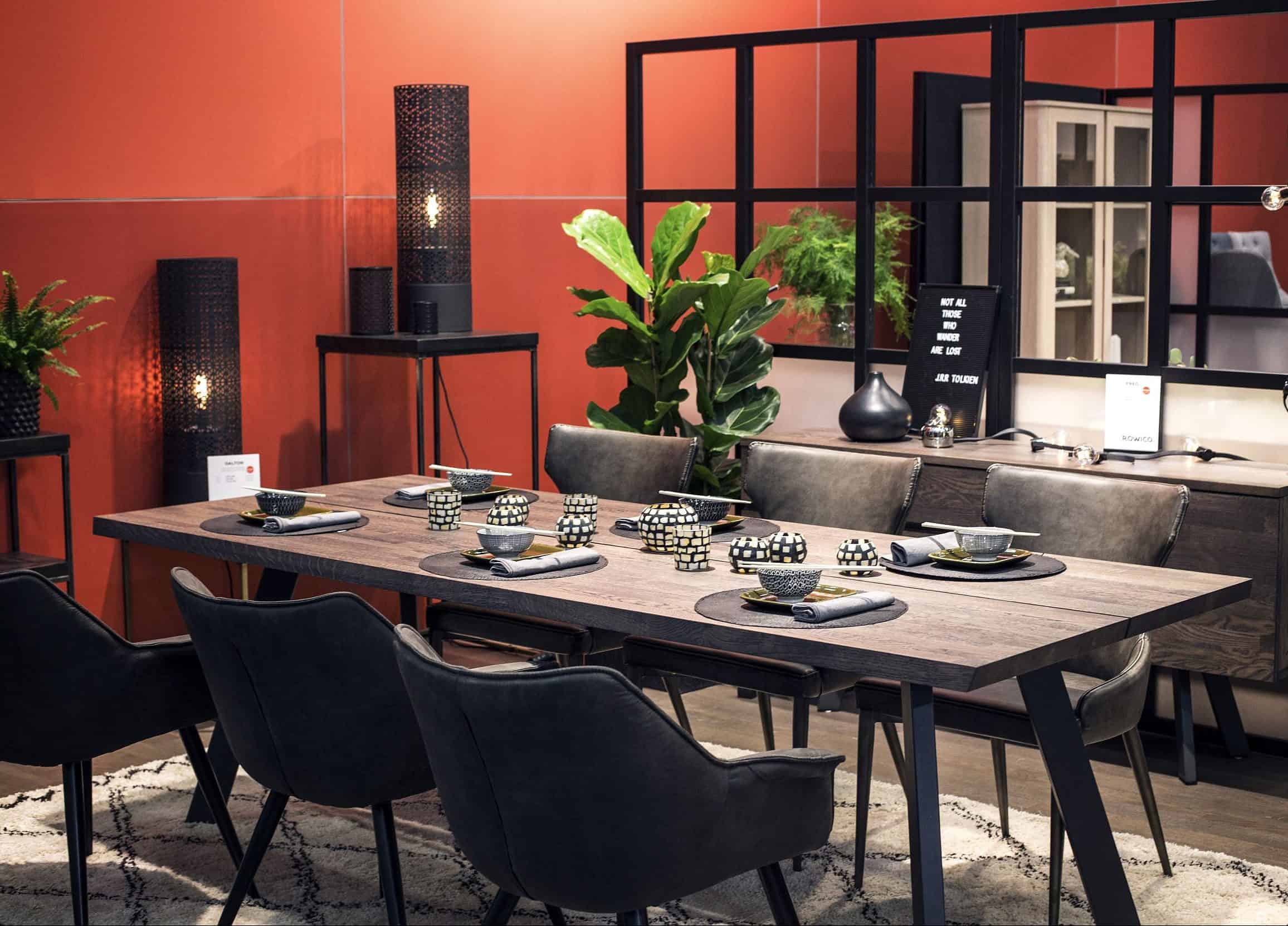 16 Divine Wooden Dining Tables That Are Worth Seeing 16 Divine Wooden Dining Tables That Are Worth Seeing