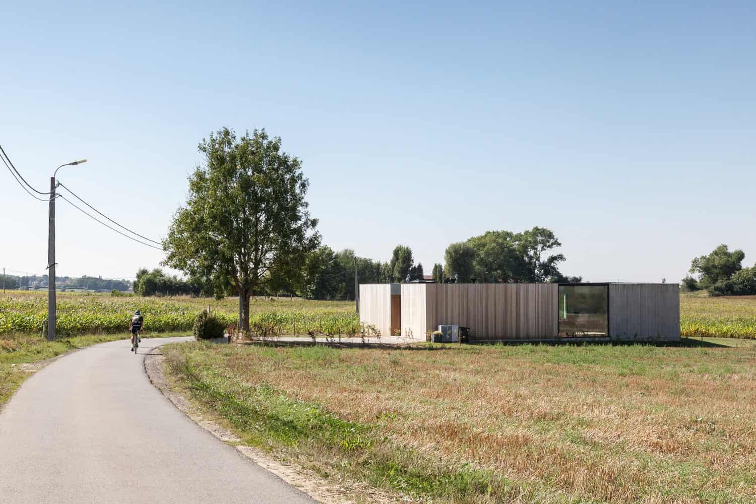 CASWES House by TOOP architectuur in Heuvelland, Belgium CASWES House by TOOP architectuur in Heuvelland, Belgium