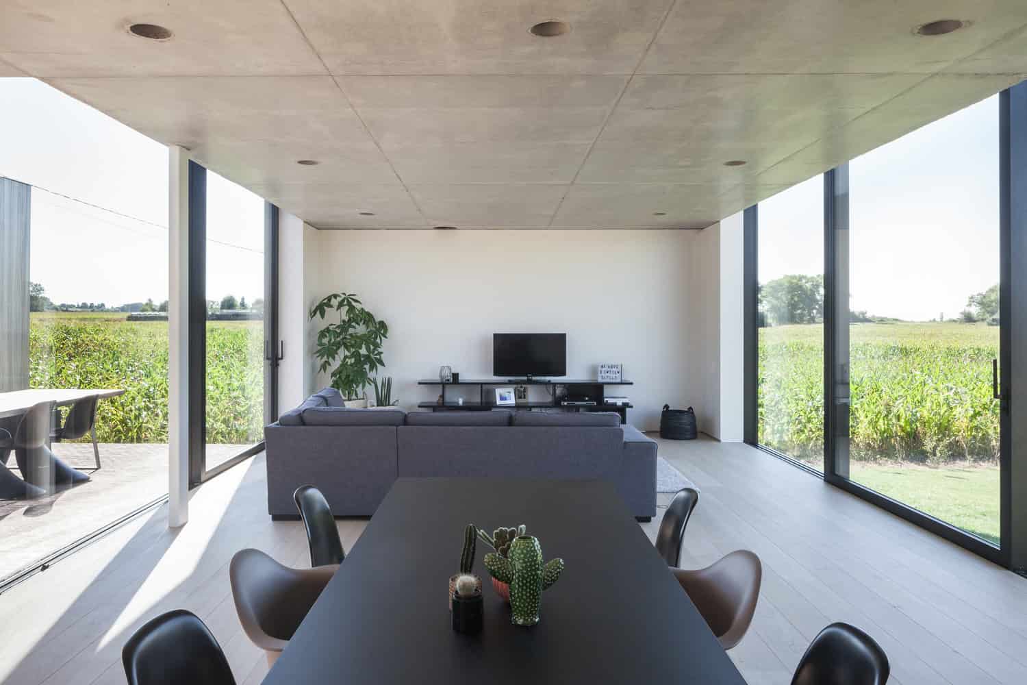 CASWES House by TOOP architectuur in Heuvelland, Belgium CASWES House by TOOP architectuur in Heuvelland, Belgium