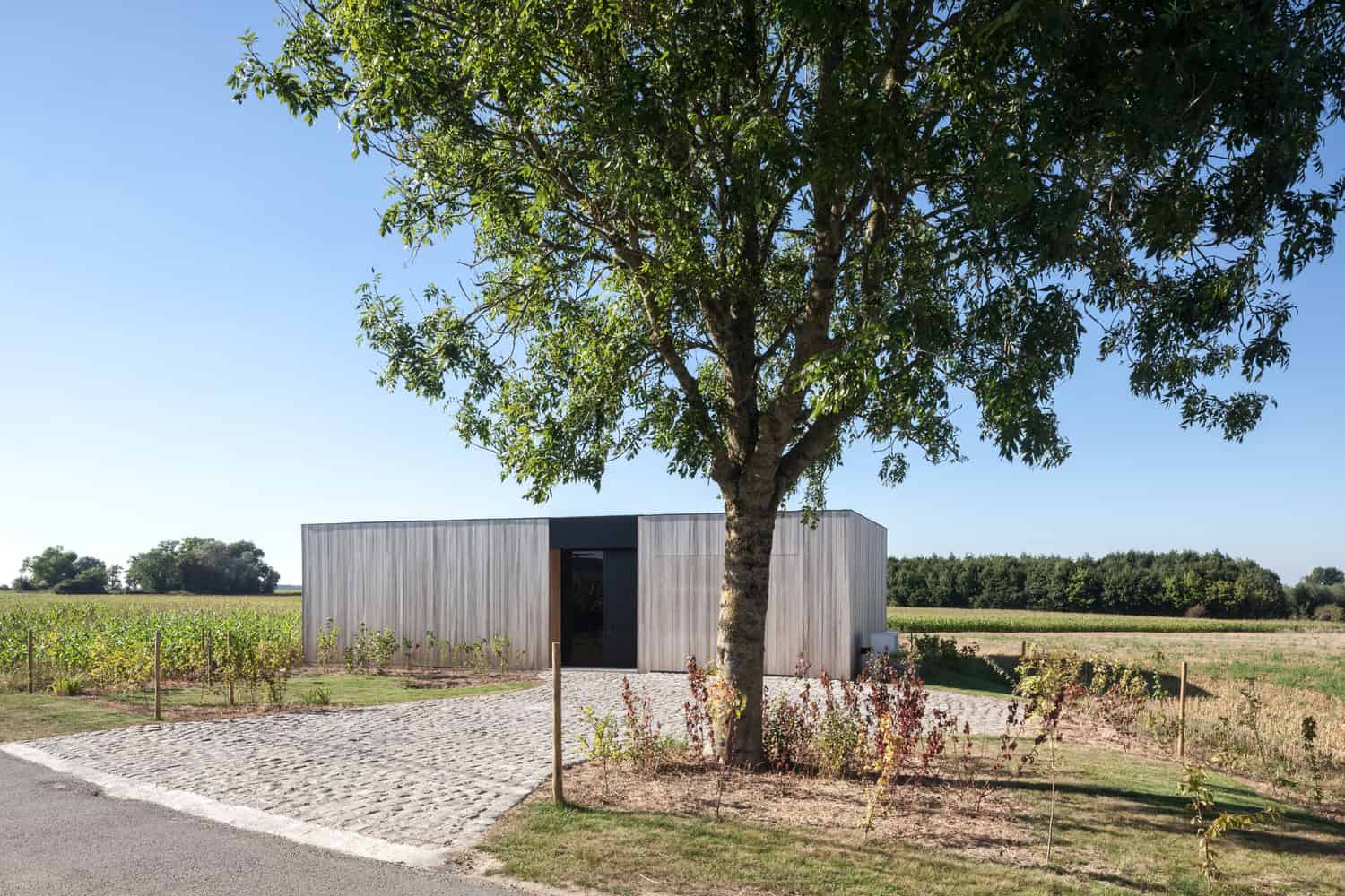 CASWES House by TOOP architectuur in Heuvelland, Belgium CASWES House by TOOP architectuur in Heuvelland, Belgium