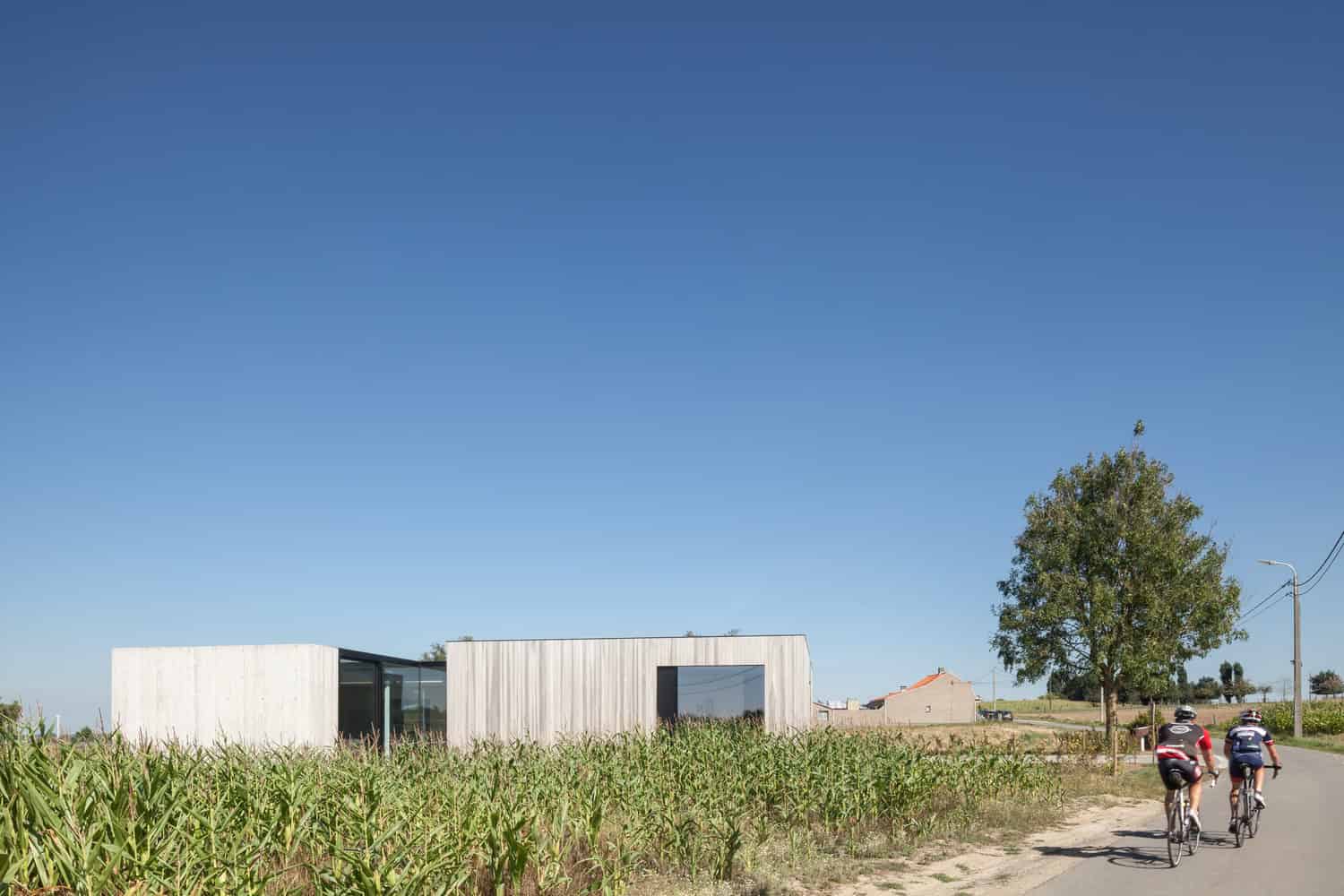 CASWES House by TOOP architectuur in Heuvelland, Belgium CASWES House by TOOP architectuur in Heuvelland, Belgium