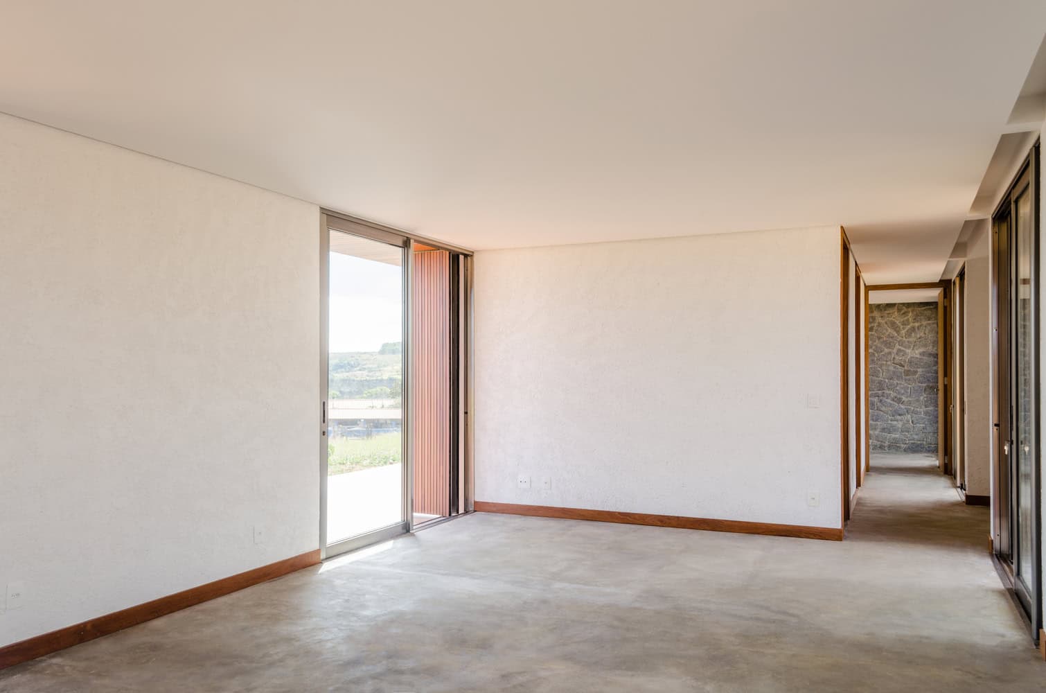 ER House by Estúdio MRGB in Padre Bernardo, Brasil ER House by Estúdio MRGB in Padre Bernardo, Brasil