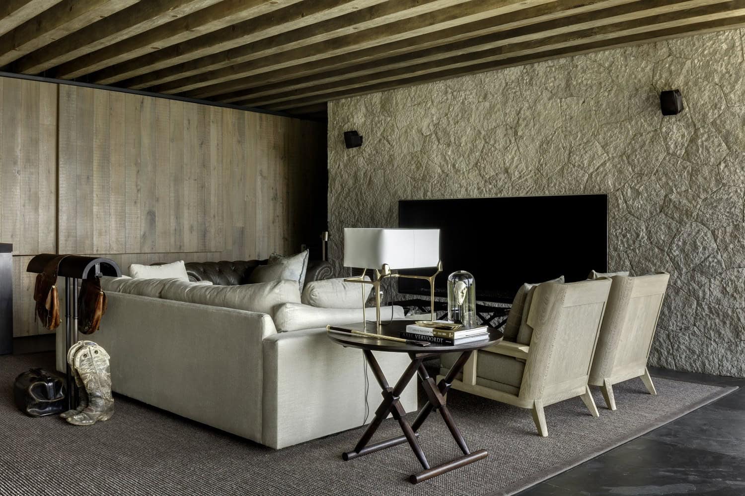 El Mirador House by CC Arquitectos in Valle de Bravo, Mexico El Mirador House by CC Arquitectos in Valle de Bravo, Mexico