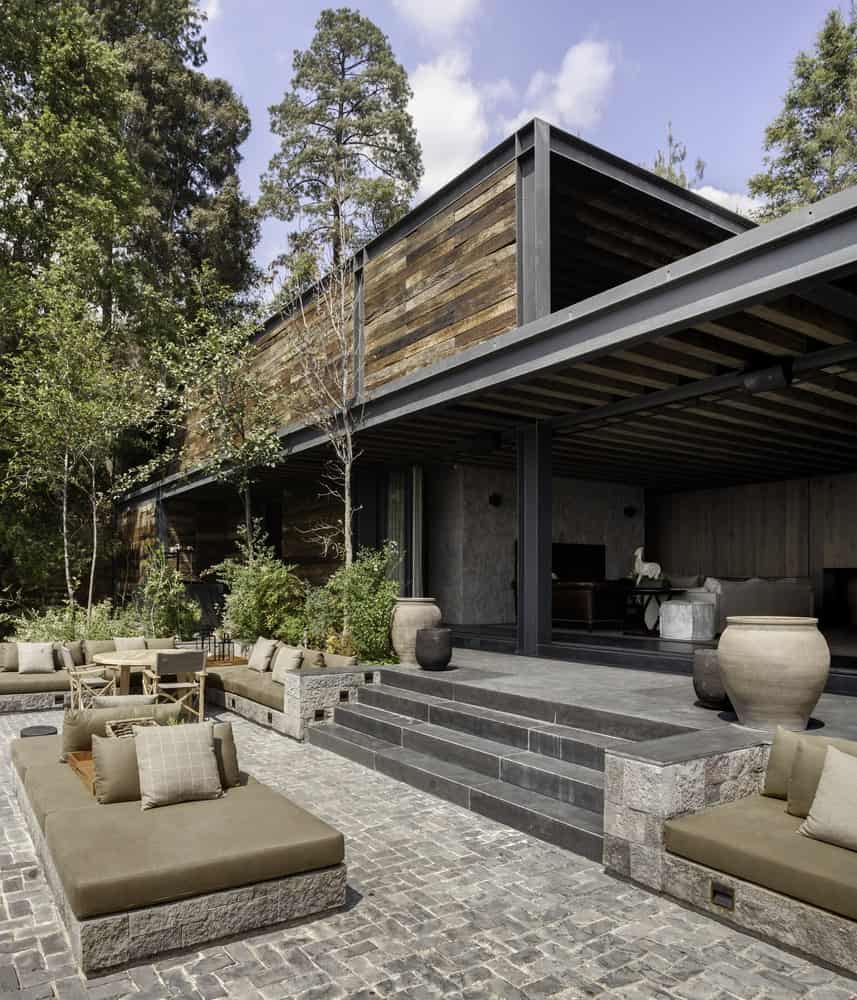 El Mirador House by CC Arquitectos in Valle de Bravo, Mexico El Mirador House by CC Arquitectos in Valle de Bravo, Mexico