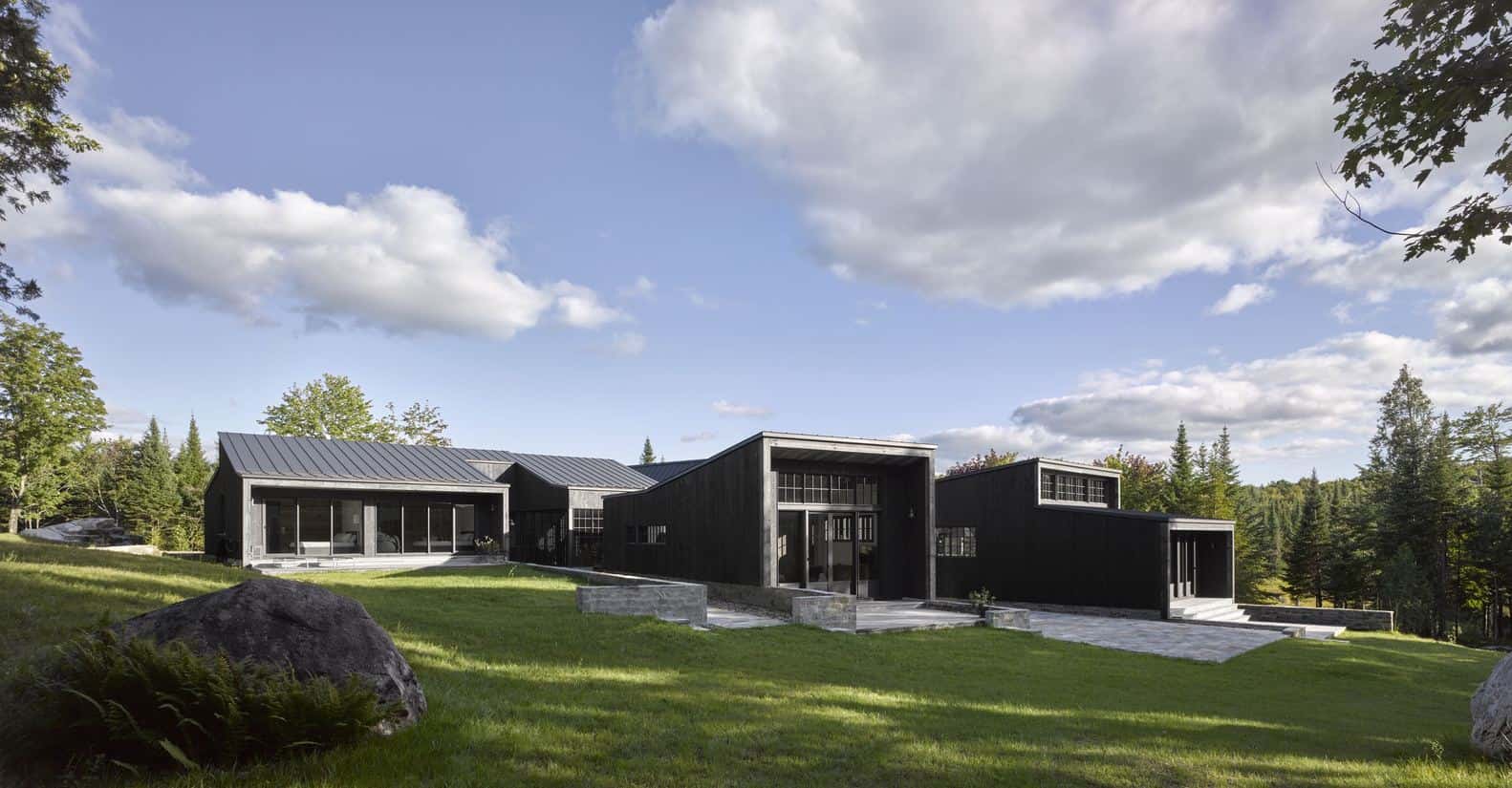 MG2 Residence by Alain Carle Architecte in Quebec, Canada MG2 Residence by Alain Carle Architecte in Quebec, Canada