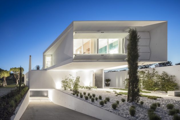 QL House by Visioarq Arquitectos in Faro, Portugal