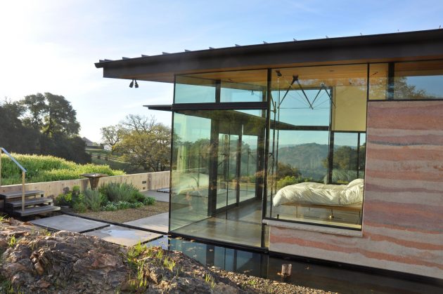Yorkville Residence by Alan Nicholson Design Studio in Yorkville, California