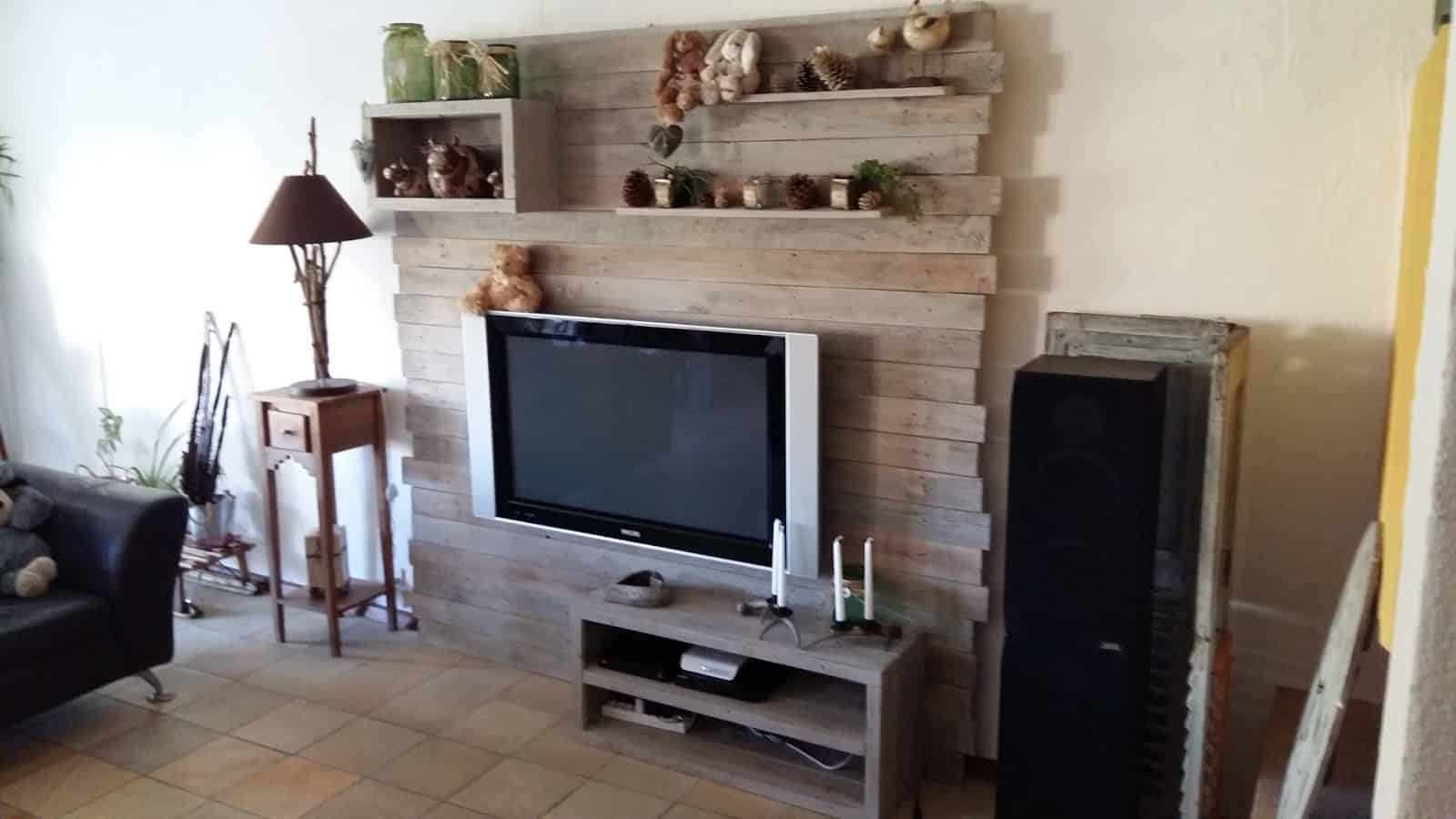 18 Fascinating Ideas To Make Original Pallet TV Stand For Free 18 Fascinating Ideas To Make Original Pallet TV Stand For Free