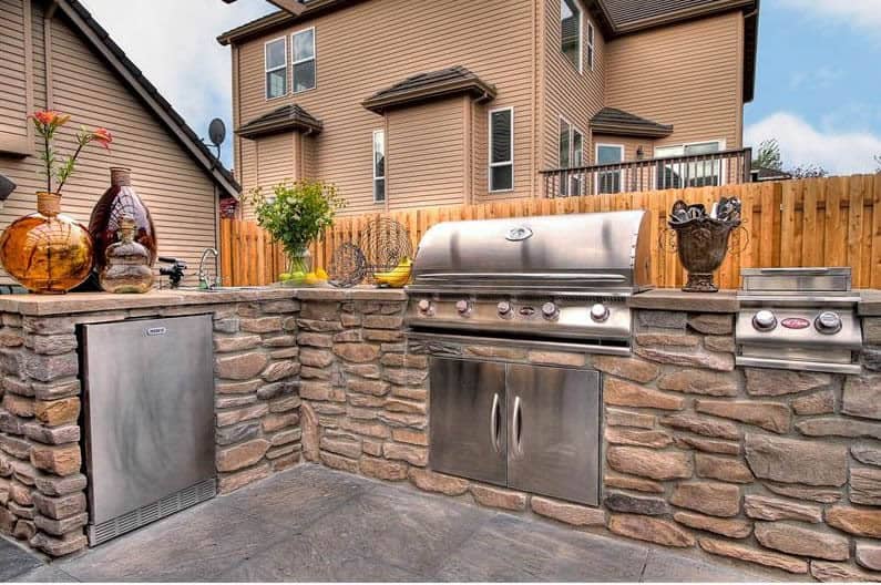 Enjoy Cooking Outside In A New Outdoor Stone Kitchen Enjoy Cooking Outside In A New Outdoor Stone Kitchen