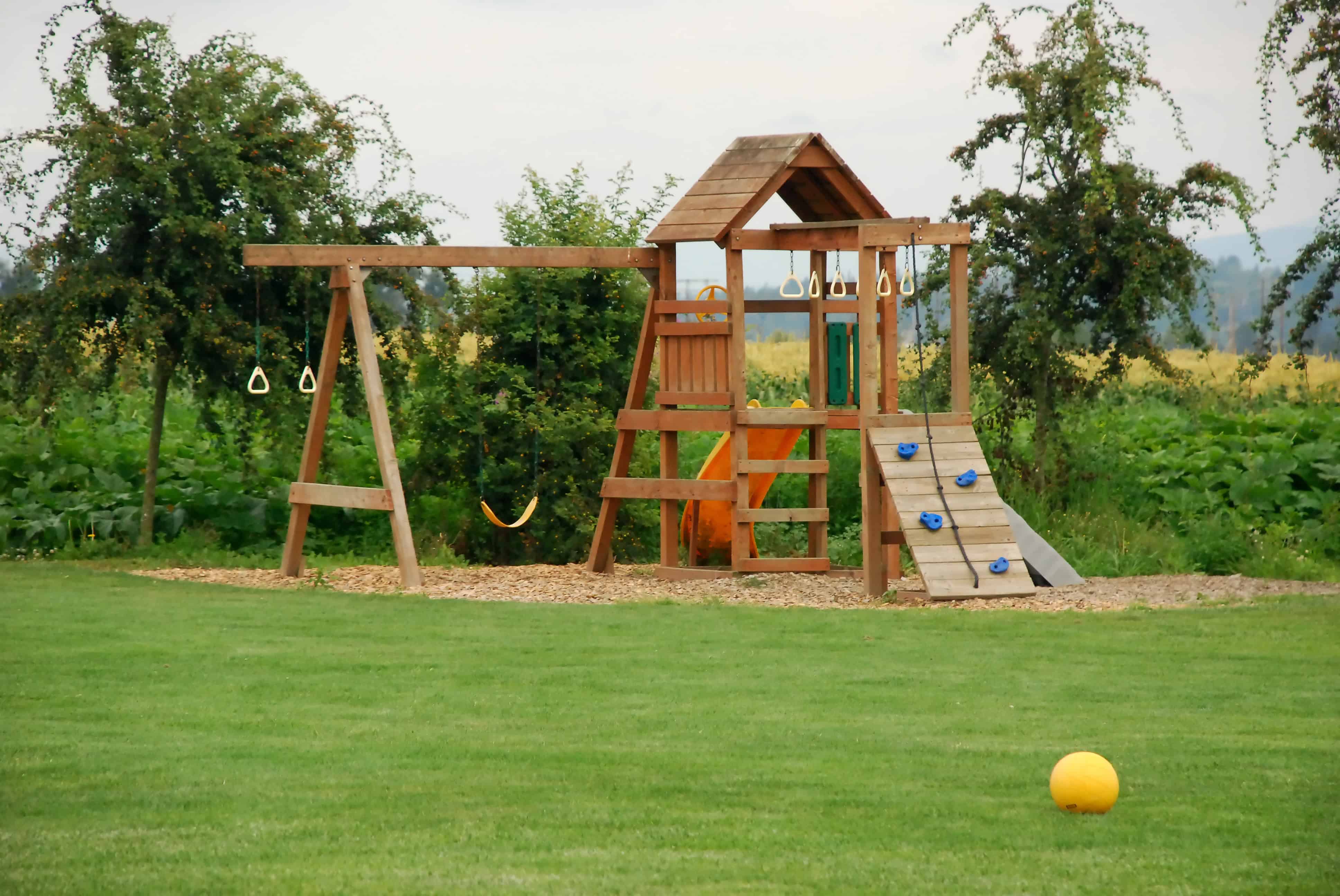 17 Fascinating Garden Playgrounds To Surprise Your Children 17 Fascinating Garden Playgrounds To Surprise Your Children