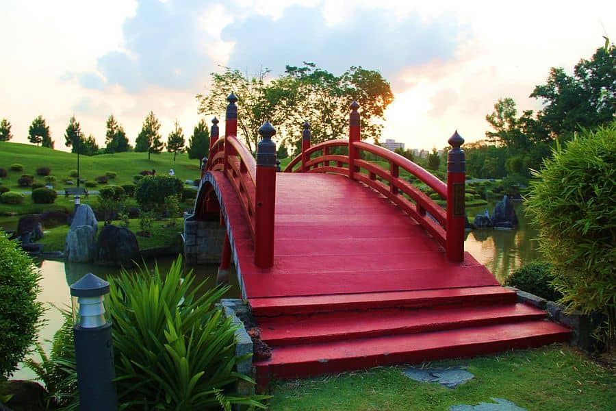 16 Divine Garden Bridges To Enter Diversity In Your Backyard 16 Divine Garden Bridges To Enter Diversity In Your Backyard