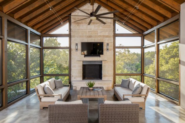 15 Snug Transitional Porch Designs For The Upcoming Summer