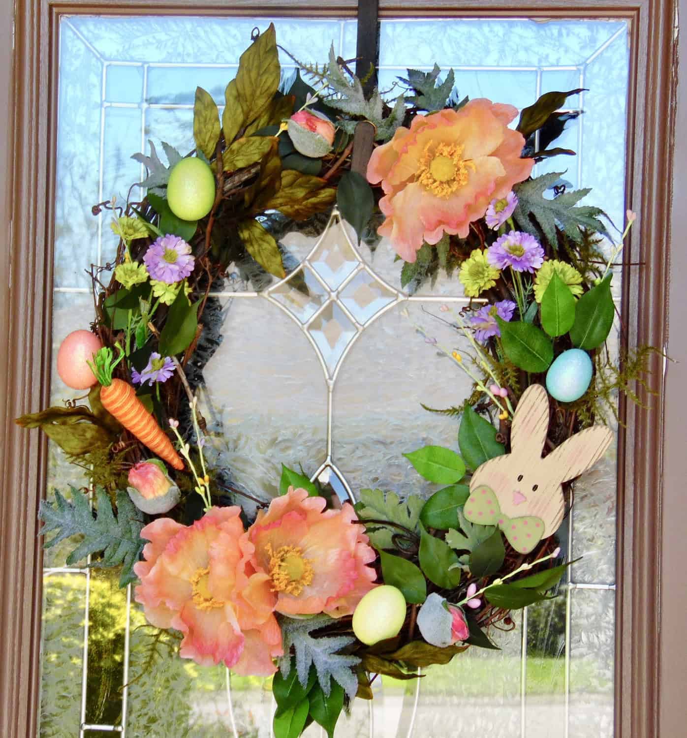 15 Whimsical Handmade Easter Wreath Designs You're Going To Adore