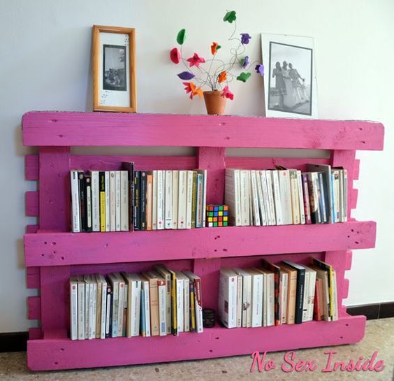 19 Super Functional Pallet Storage Items That You Can Make For Free