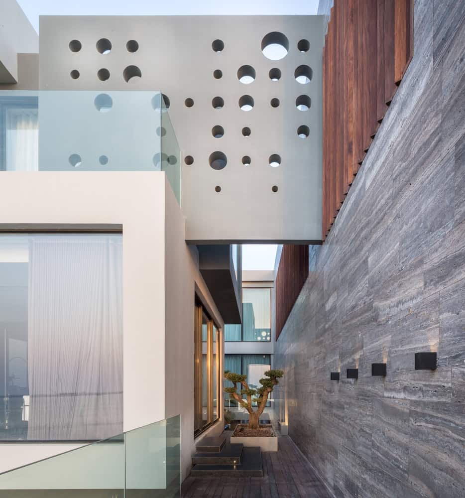 AAK Villa by MORIQ Interiors & Design Consultants on Amwaj Islands in Bahrain AAK Villa by MORIQ Interiors & Design Consultants on Amwaj Islands in Bahrain