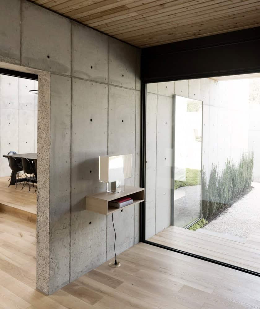 Concrete Box House by Robertson Design in Houston, Texas Concrete Box House by Robertson Design in Houston, Texas
