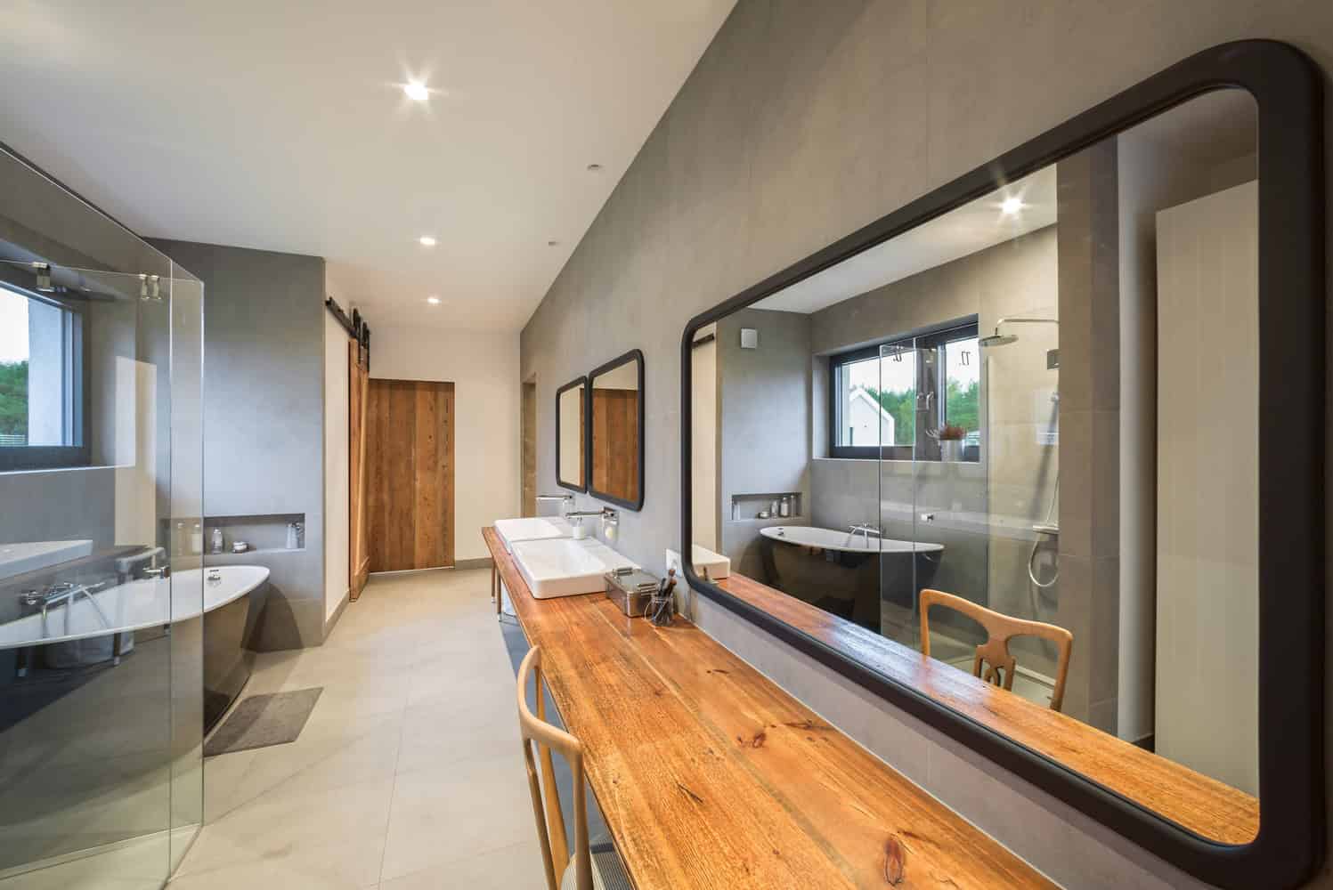 Fence House by mode:lina architekci in Borówiec, Poland Fence House by mode:lina architekci in Borówiec, Poland