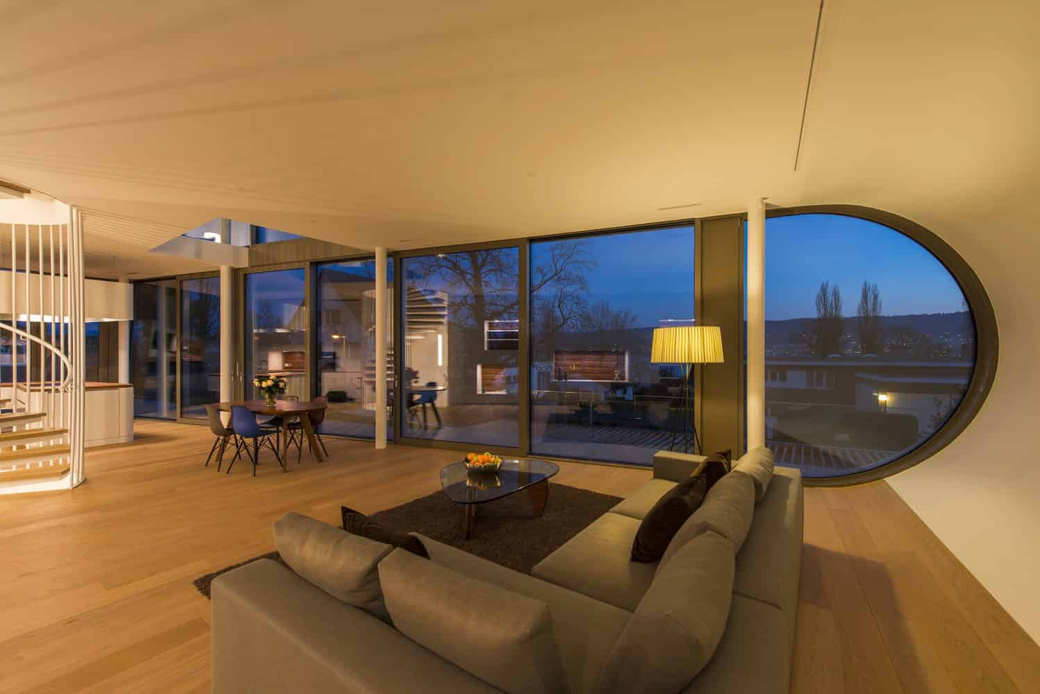 Flexhouse by Evolution Design in Meilen, Switzerland Flexhouse by Evolution Design in Meilen, Switzerland