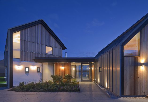 House in Elie by WT Architecture in Fife, Scotland