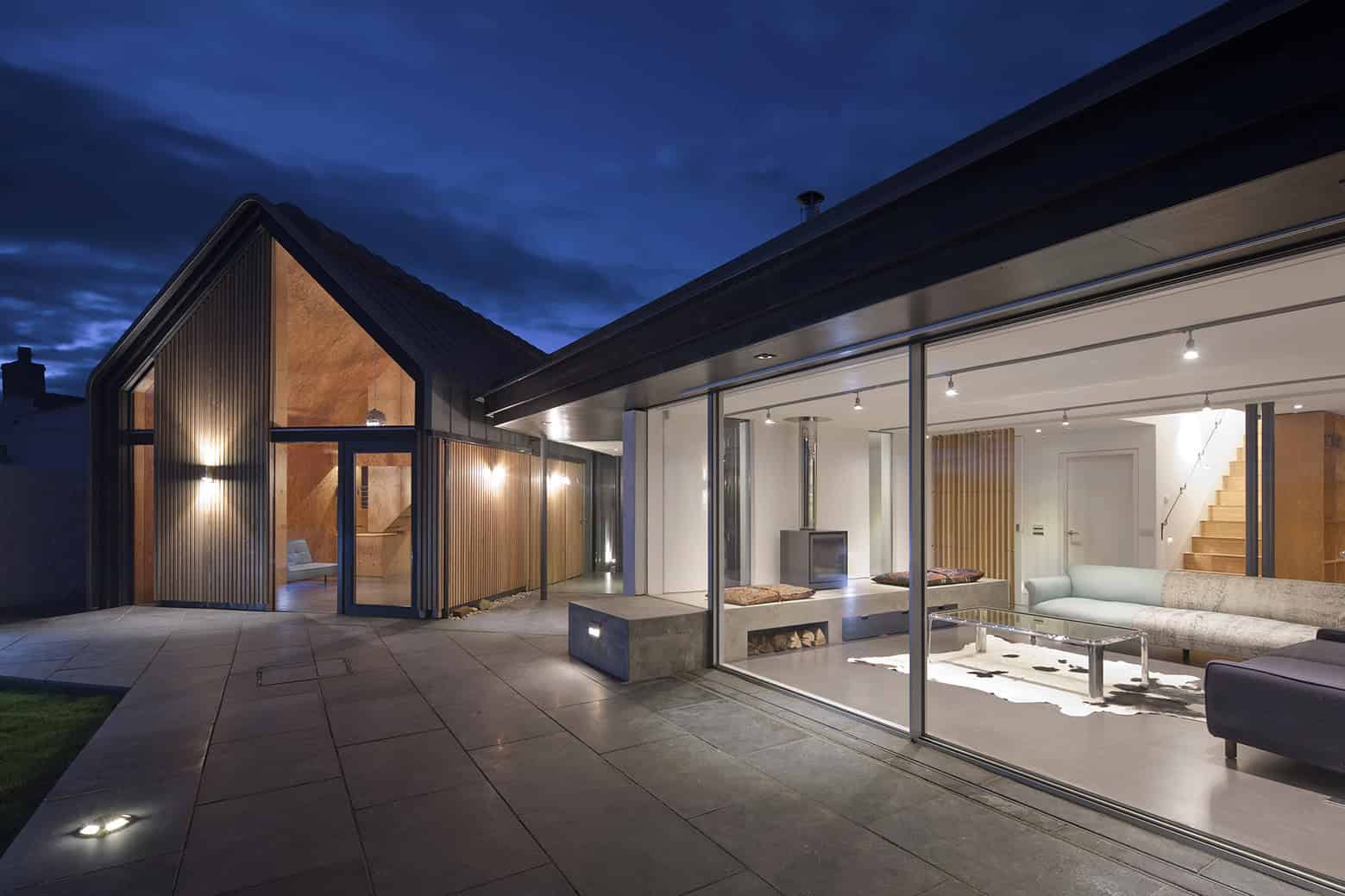 House in Elie by WT Architecture in Fife, Scotland
