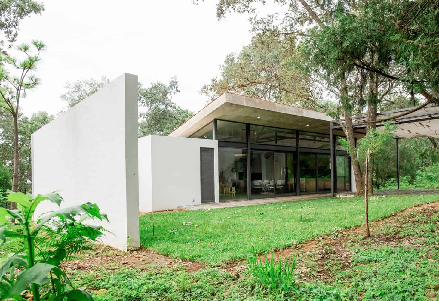 House in the Woods by COCCO Arquitectos in Jalisco, Mexico