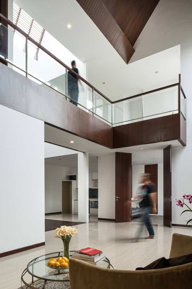 Spouse House by Parametr Architecture in Jakarta, Indonesia Spouse House by Parametr Architecture in Jakarta, Indonesia