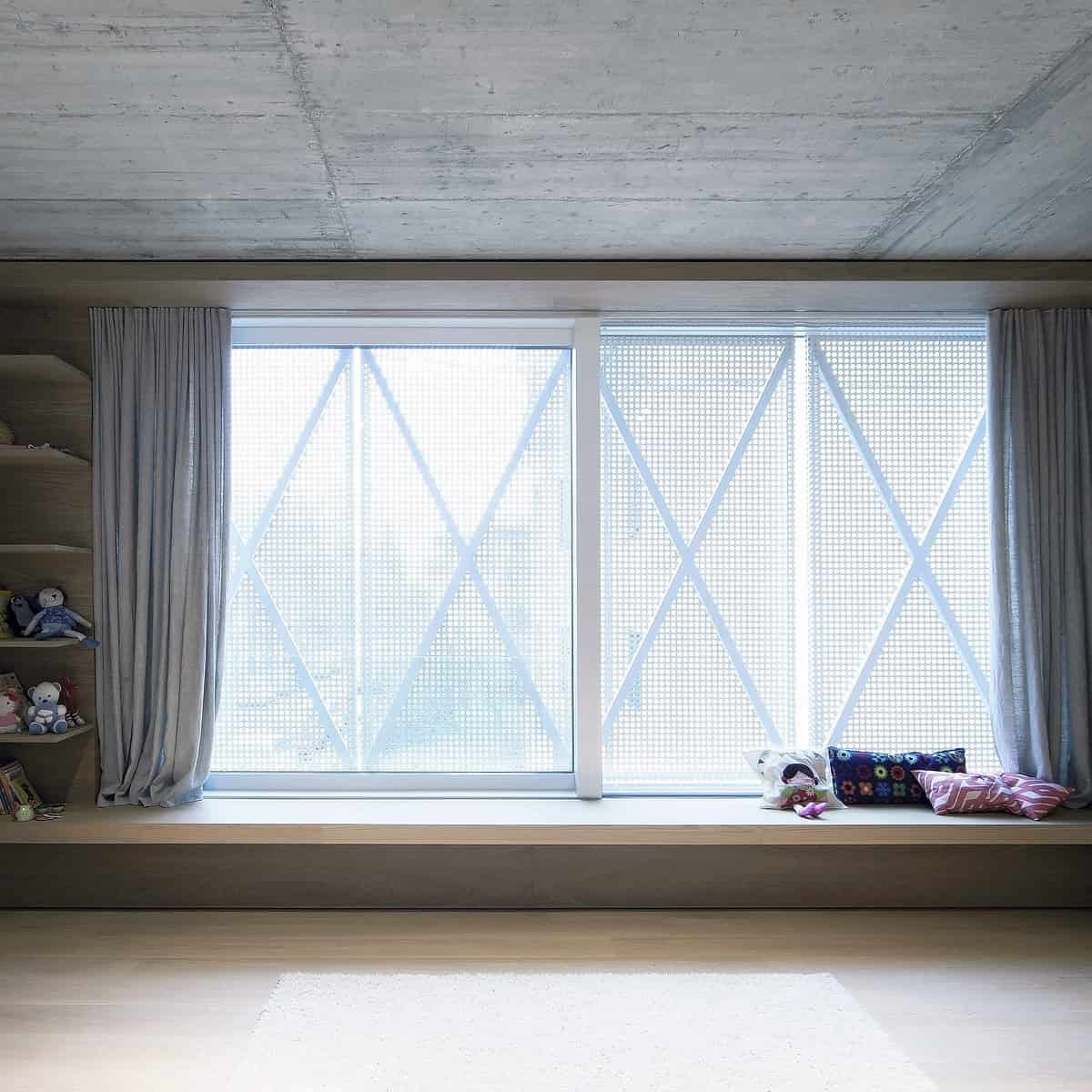 Villa Criss-Cross Envelope by OFIS Architects in Ljubljana, Slovenia Villa Criss-Cross Envelope by OFIS Architects in Ljubljana, Slovenia