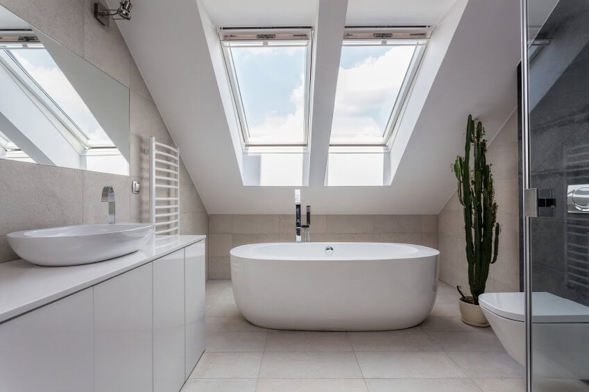 17 Outstanding Ideas For Decorating Bathroom With Skylight 17 Outstanding Ideas For Decorating Bathroom With Skylight