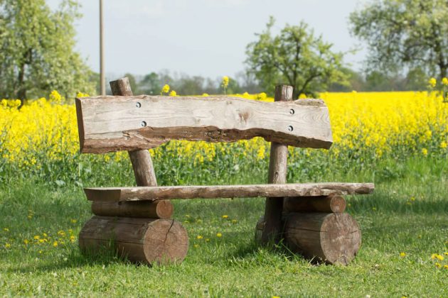 18 Fascinating Ideas To Choose Your Ideal Garden Bench