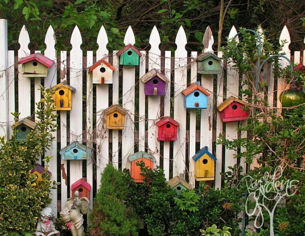 5. Whimsical Nail Art Fence Ideas for Your Garden - wide 4