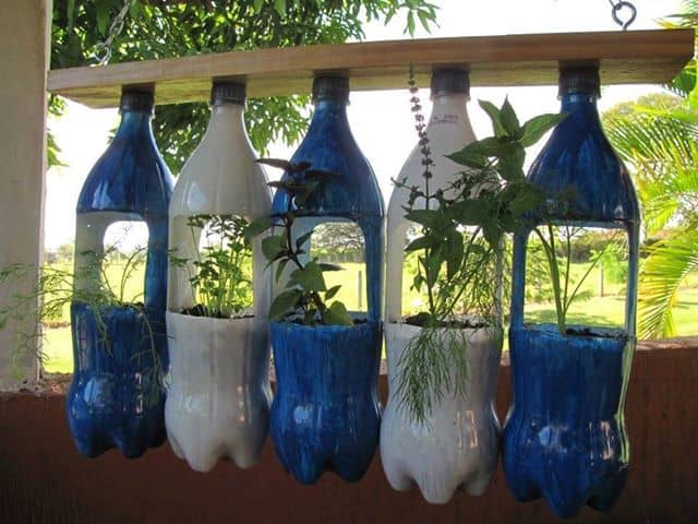 15 DIY Plastic Bottle Planters That You Haven't Seen Before 15 DIY Plastic Bottle Planters That You Haven't Seen Before
