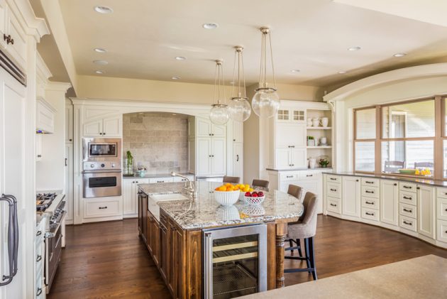16 Stylish Ideas For Decorating White Kitchen