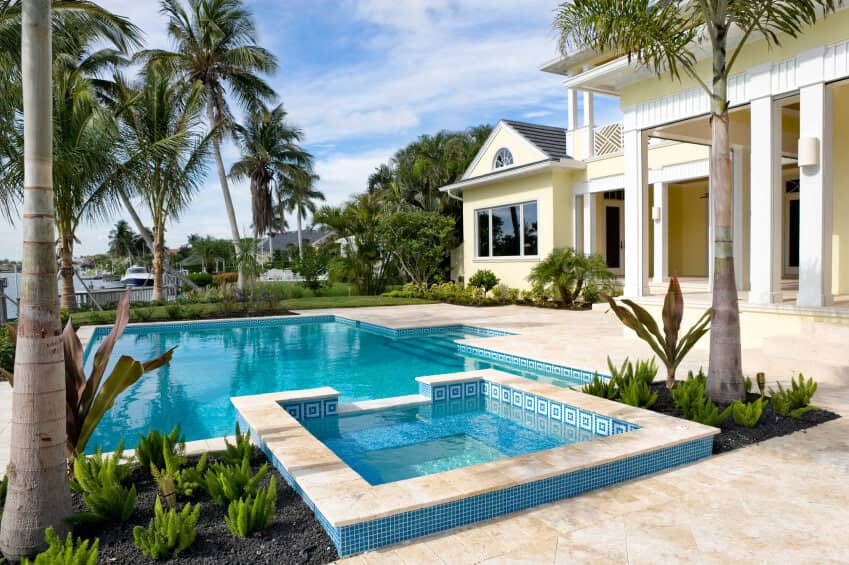 17 Delightful Ideas For Designing Backyard Swimming Pool 17 Delightful Ideas For Designing Backyard Swimming Pool