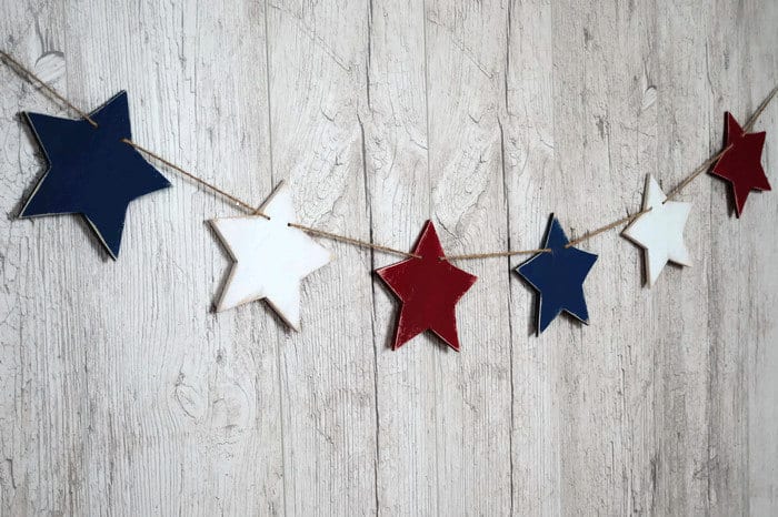 Wooden Star garland Wooden Star garland