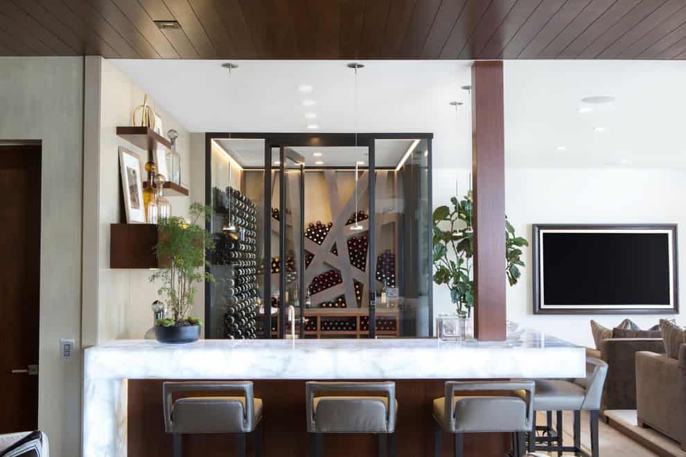 16 Marvelous Contemporary Home Bar Designs You Must Have