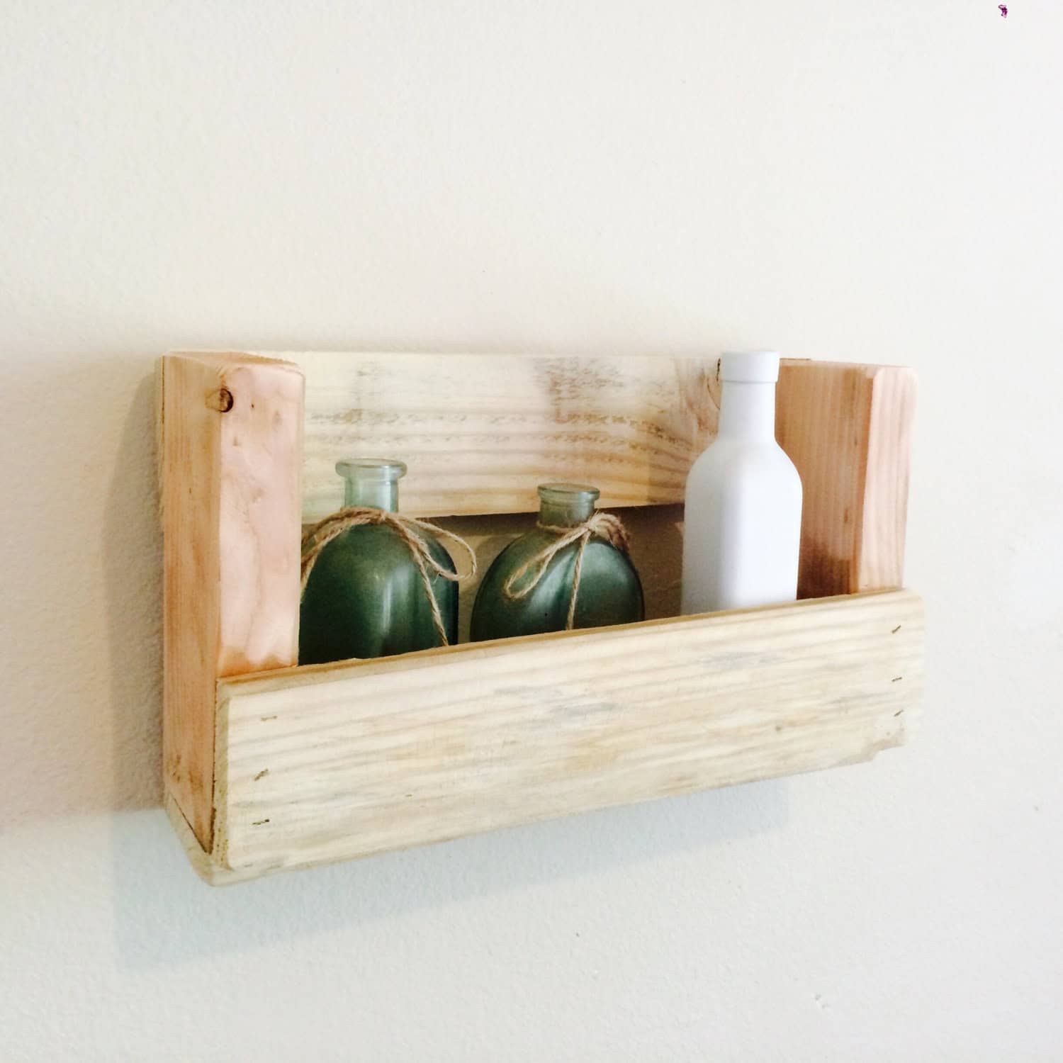 Small Pallet Wood Shelf Small Pallet Wood Shelf