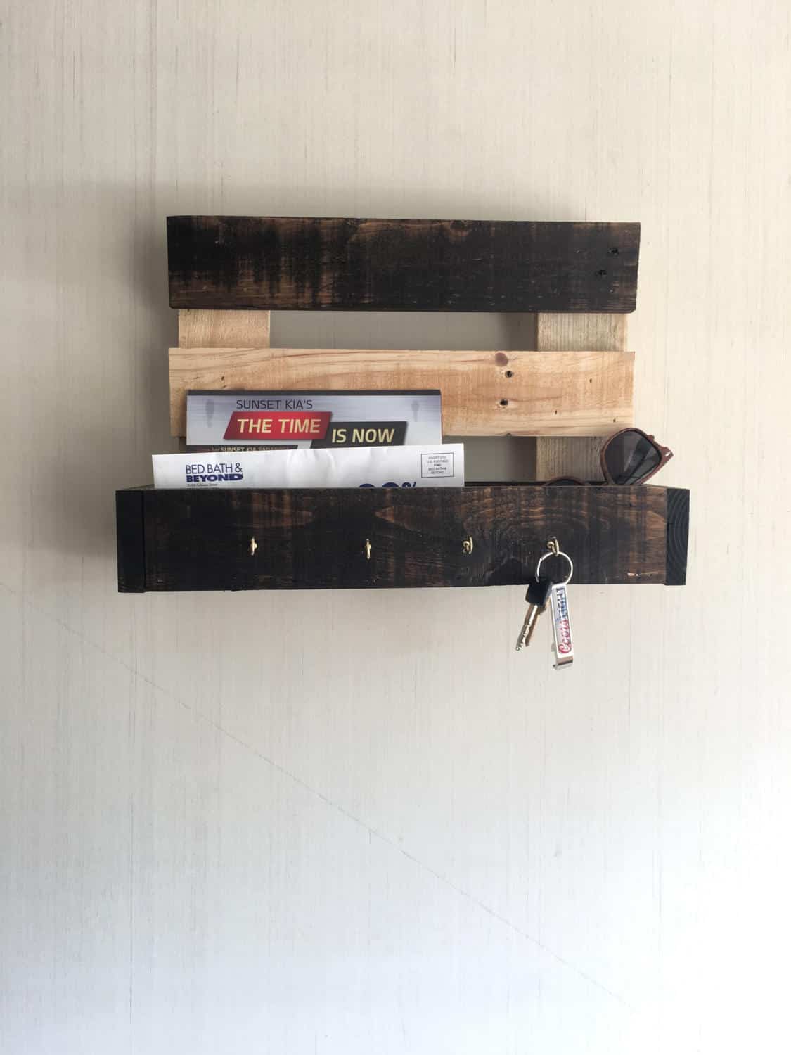 Pallet Wood Mail & Key Holder Pallet Wood Mail & Key Holder