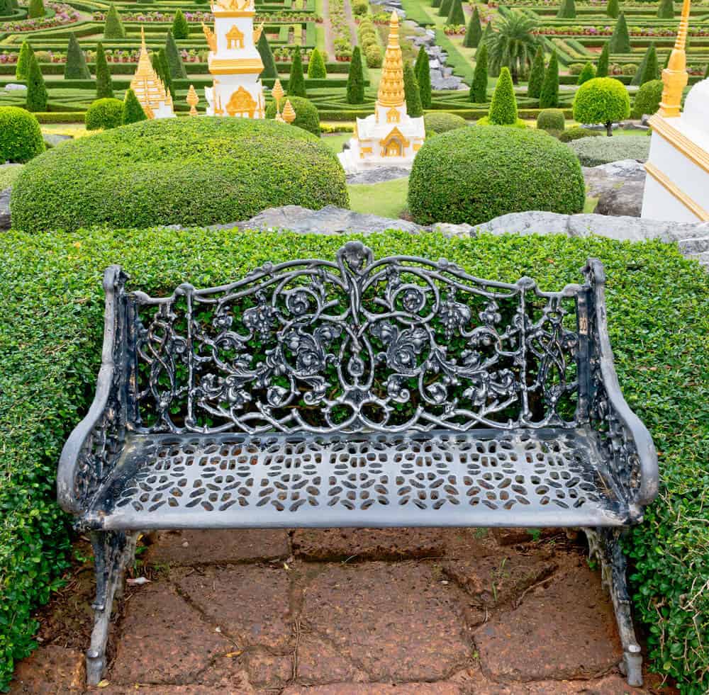18 Fascinating Ideas To Choose Your Ideal Garden Bench 18 Fascinating Ideas To Choose Your Ideal Garden Bench