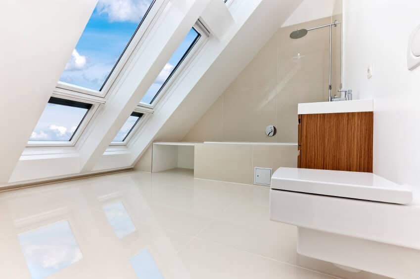 17 Outstanding Ideas For Decorating Bathroom With Skylight 17 Outstanding Ideas For Decorating Bathroom With Skylight