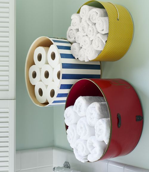 18 DIY Towel Storage Ideas To Easily Organize The Bathroom