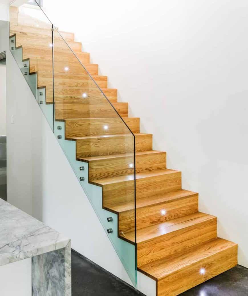 10 Fascinating Wood & Glass Staircase Designs For Elegant Home 10 Fascinating Wood & Glass Staircase Designs For Elegant Home